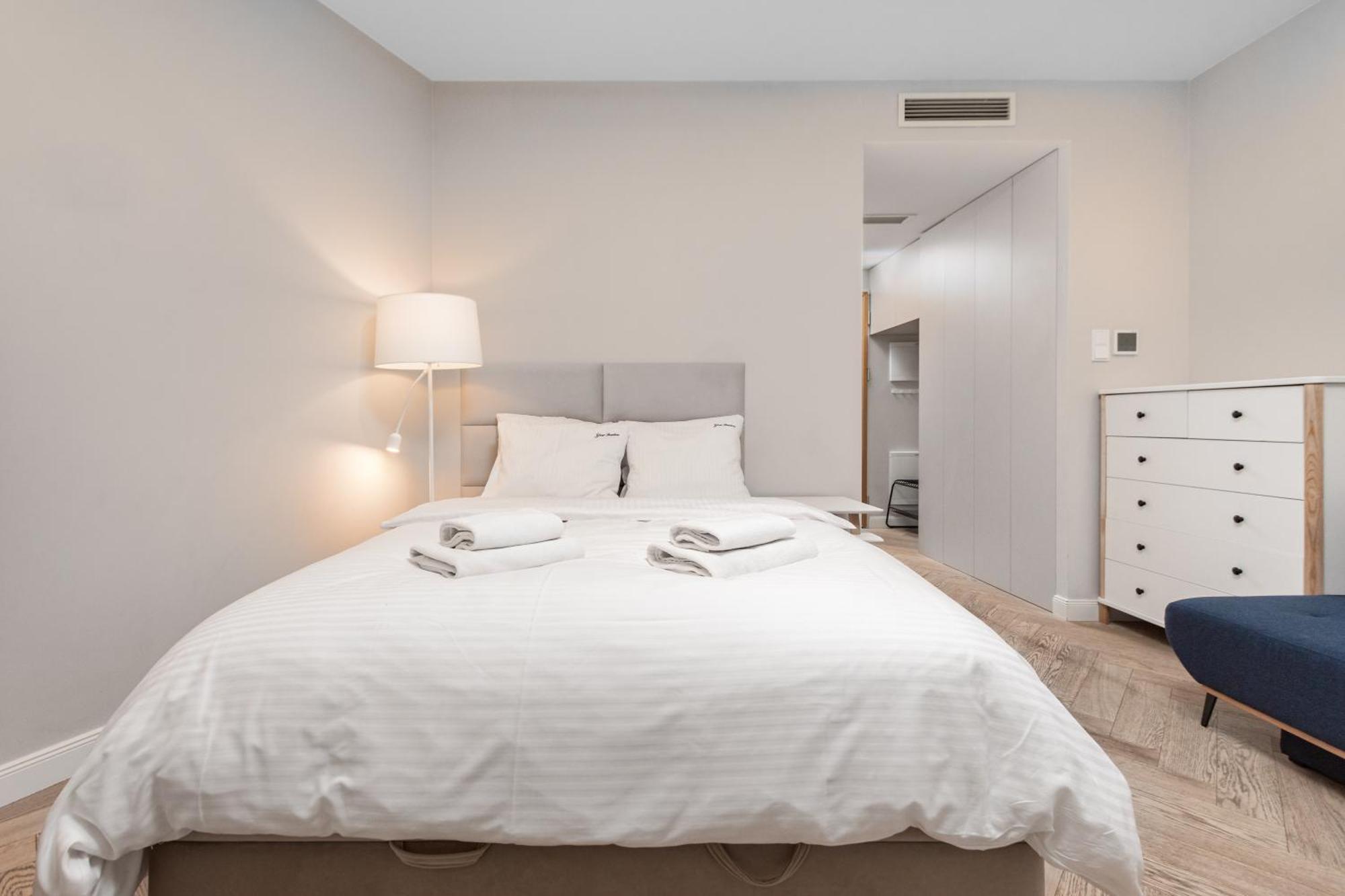 Apartament Solidarnosci By Your Freedom Warsaw Ngoại thất bức ảnh